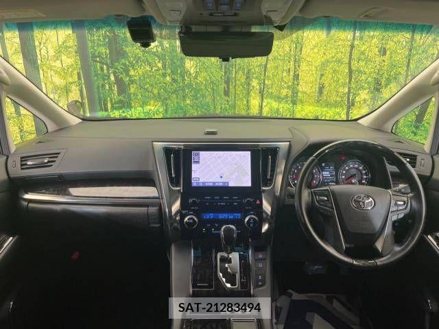 Toyota ALPHARD 2022-04 355378-1