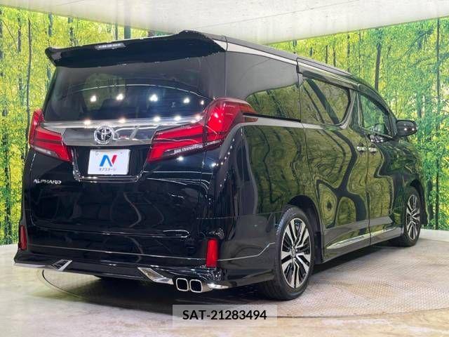 Toyota ALPHARD 2022-04 355378-17