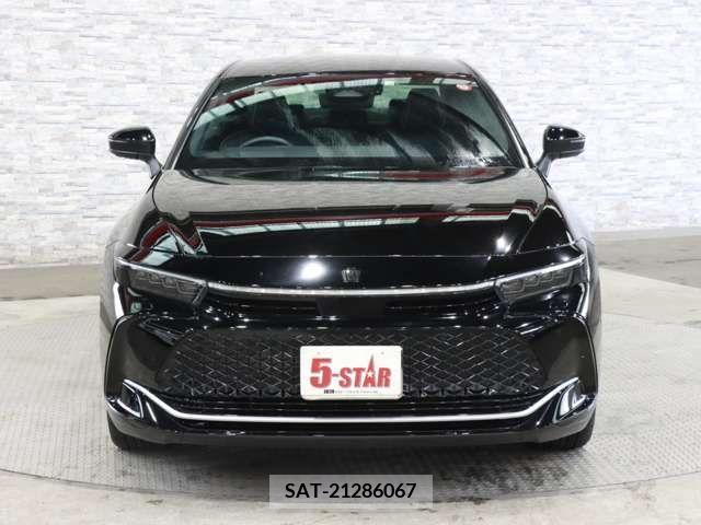 Toyota CROWN 2022-10 325391-9