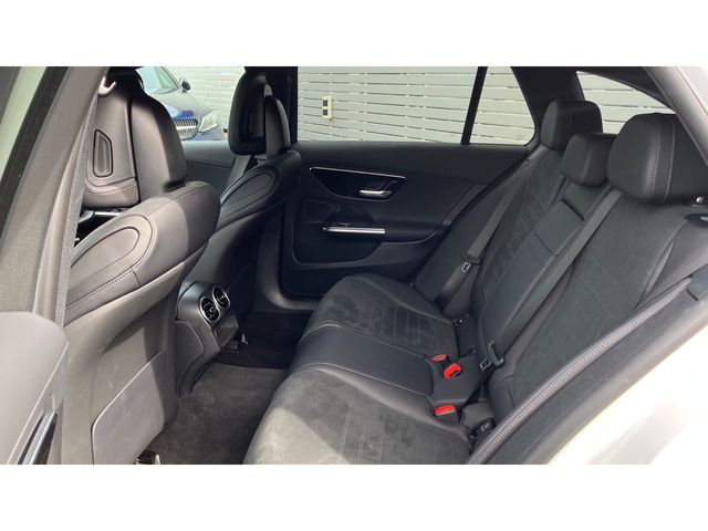 Mercedes Benz C-CLASS 2022-02 22310-5