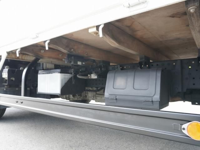 Isuzu ELF TRUCK 2016-09 196209-21
