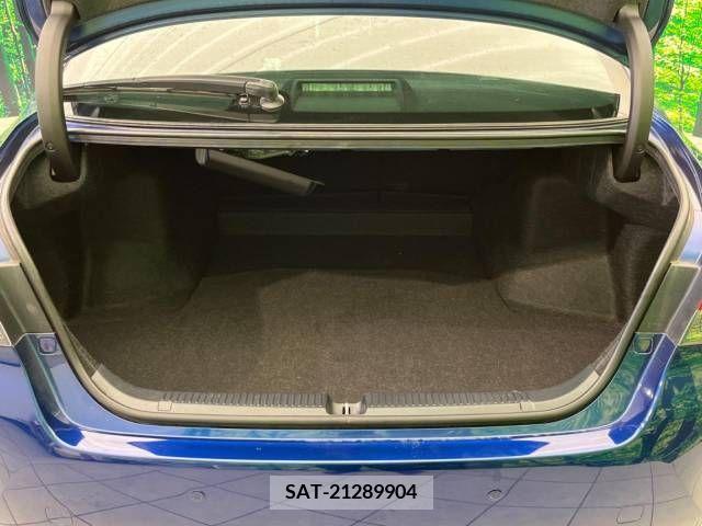 Toyota MARK X 2013-06 276292-11