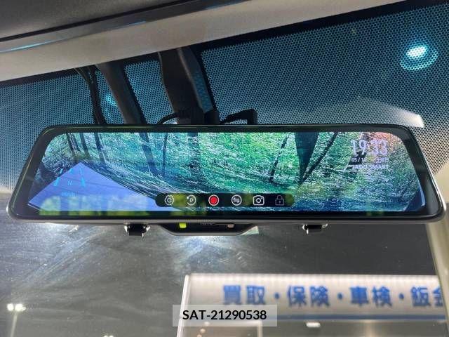 Toyota VELLFIRE 2017-10 287853-2