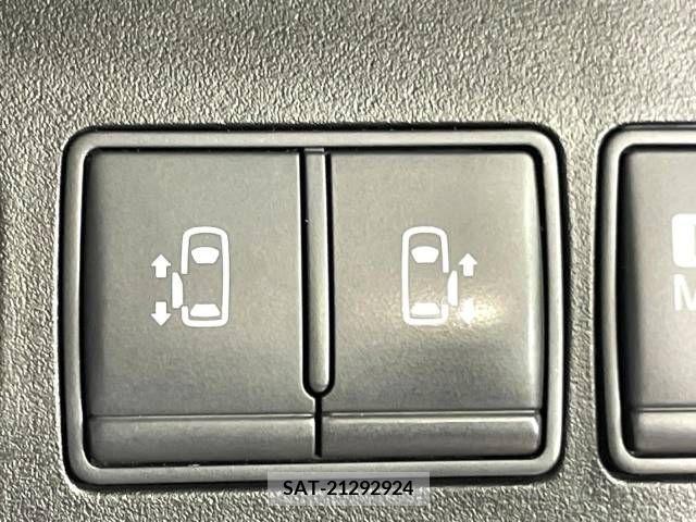 Nissan SERENA 2011-08 324889-5