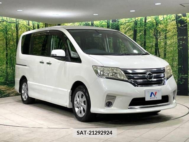 Nissan SERENA 2011-08 324889-16