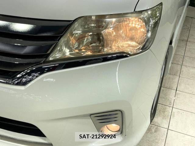 Nissan SERENA 2011-08 324889-12