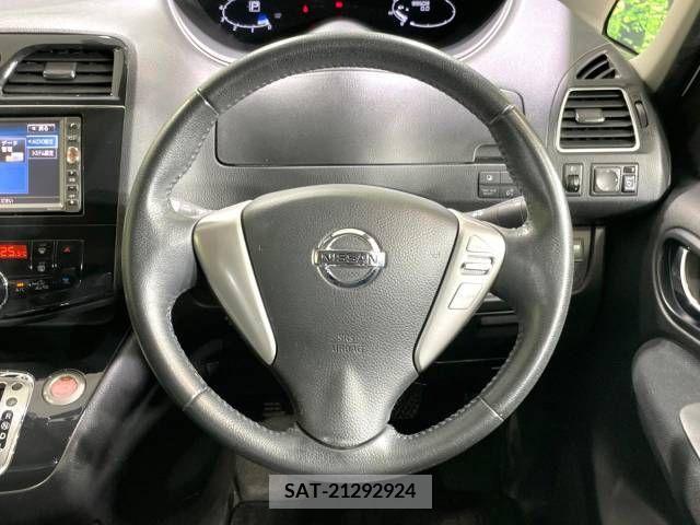Nissan SERENA 2011-08 324889-11