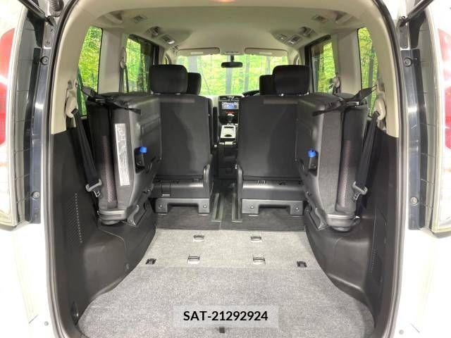 Nissan SERENA 2011-08 324889-10