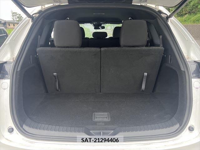 Mazda CX-8 2018-02 296003-5