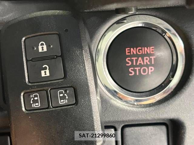 Toyota VOXY 2021-02 332719-7