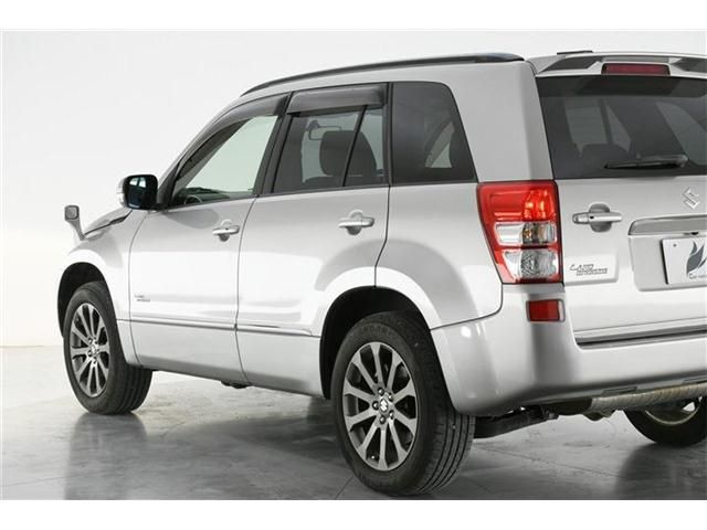 Suzuki ESCUDO 2014-09 19199-6