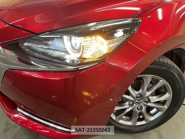Mazda MAZDA2 2019-09 218815-9