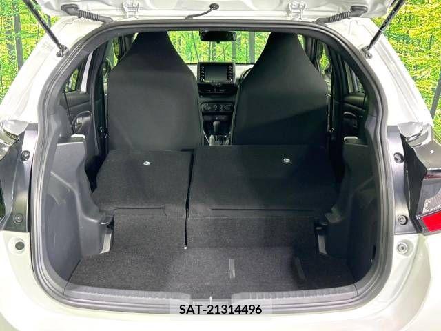 Toyota YARIS 2022-12 291545-10