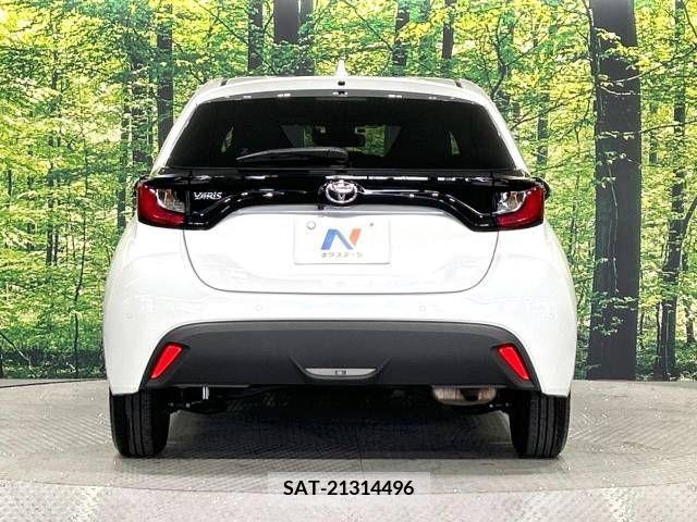 Toyota YARIS 2022-12 291545-15
