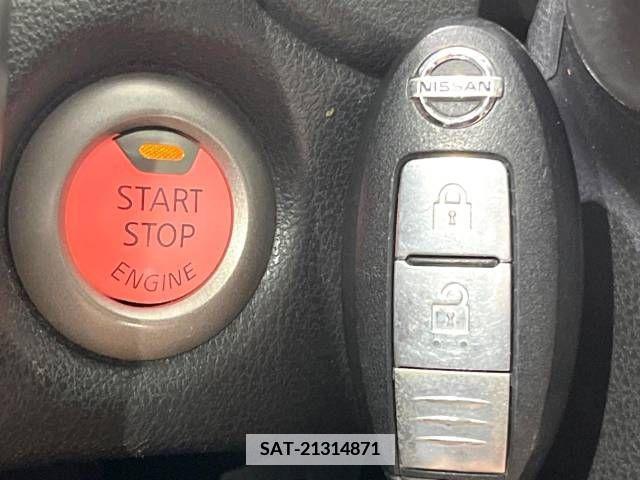 Nissan NOTE 2014-10 365461-7
