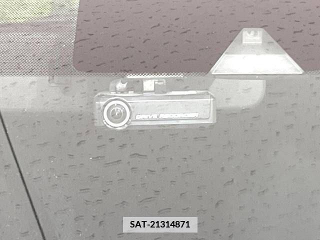 Nissan NOTE 2014-10 365461-6