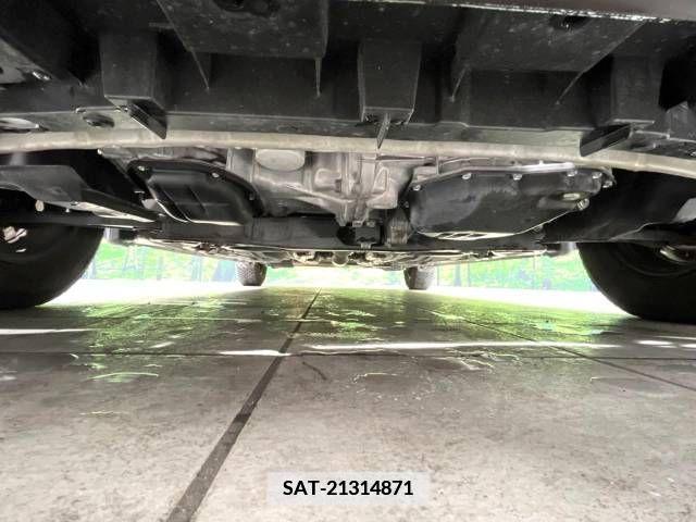 Nissan NOTE 2014-10 365461-19