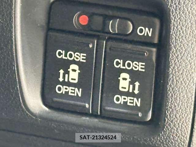Honda N BOX 2013-08 217852-17