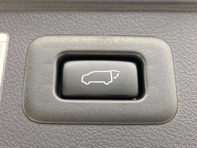 Toyota ALPHARD 2020-06 194715-7