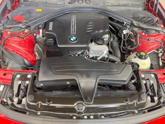 Bmw 3 SERIES 2012-12 28204-18