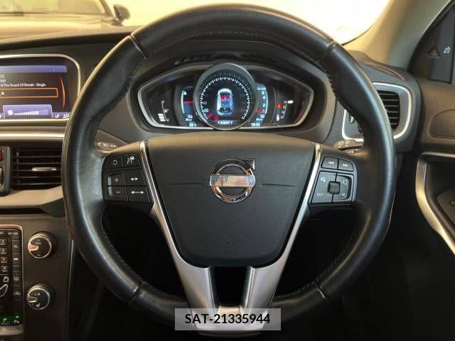 Volvo V40 2015-02 394881-7