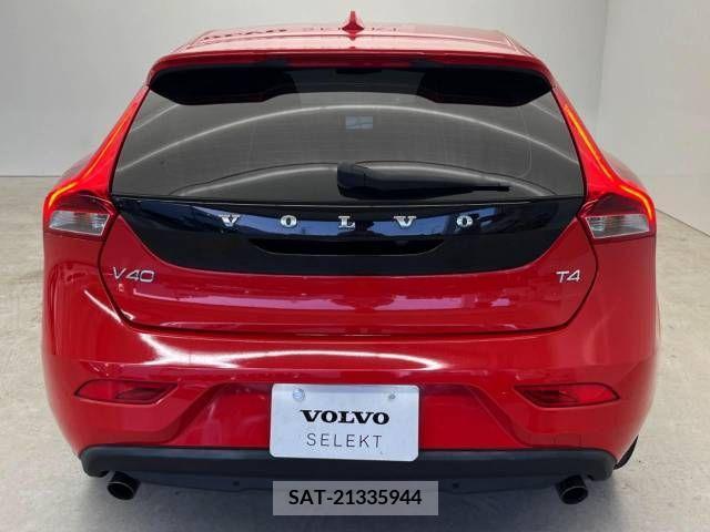 Volvo V40 2015-02 394881-17