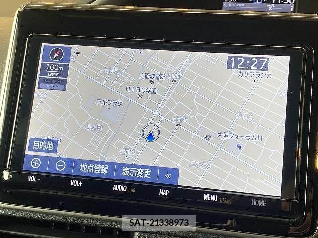 Toyota VOXY HYBRID 2018-12 339771-2