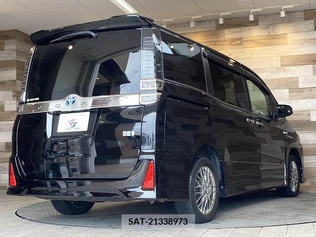 Toyota VOXY HYBRID 2018-12 339771-16