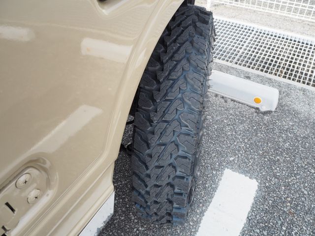 Suzuki JIMNY 1997-01 596-28