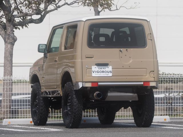 Suzuki JIMNY 1997-01 596-2