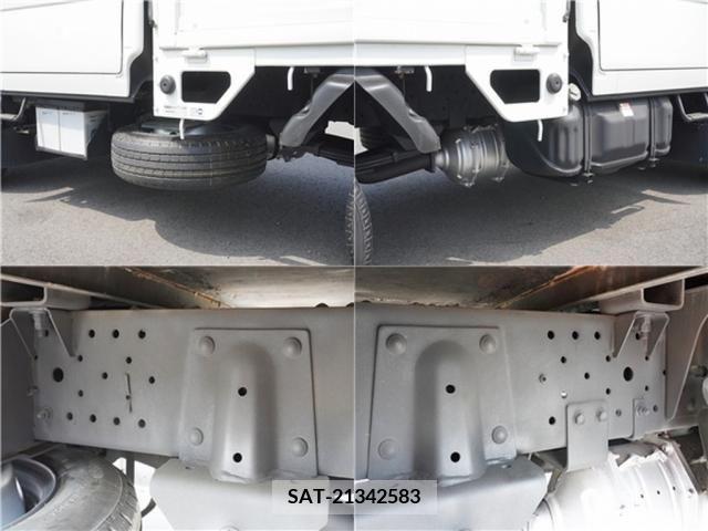 Mazda TITAN 2018-09 374631-15