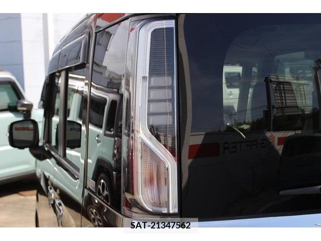 Suzuki SPACIA 2018-01 245003-12