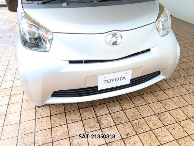 Toyota IQ 2010-05 308677-26