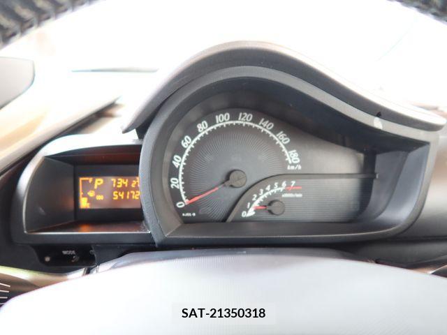 Toyota IQ 2010-05 308677-14
