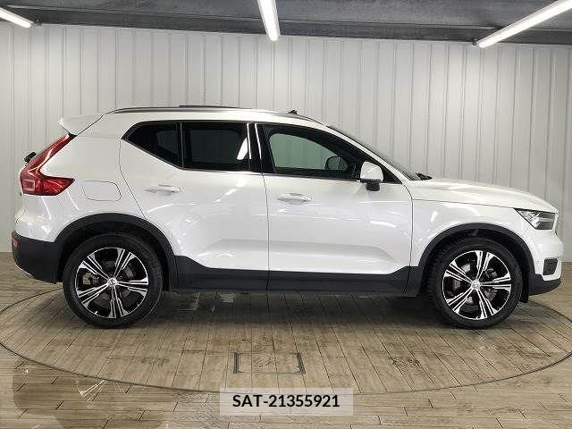 Volvo XC40 2019-04 288749-14