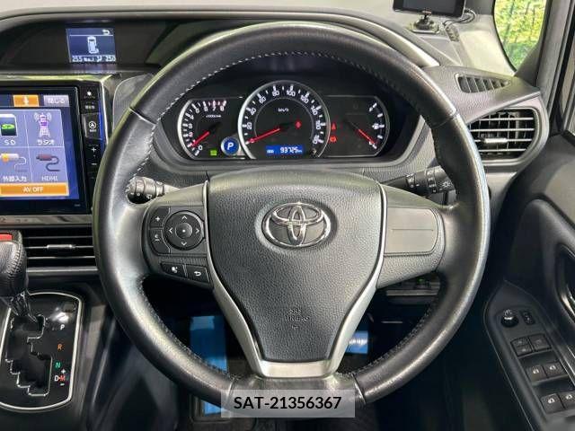 Toyota VOXY 2015-10 321452-11
