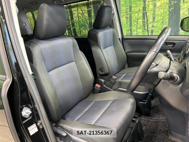 Toyota VOXY 2015-10 321452-7
