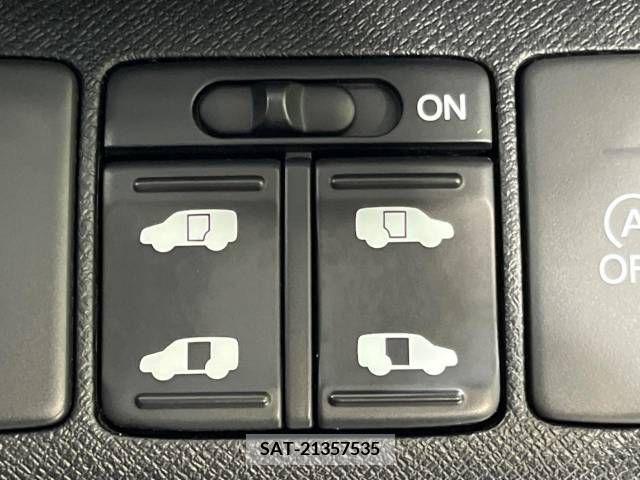 Honda e 2012-04 215355-5