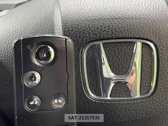 Honda e 2012-04 215355-4