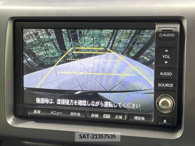 Honda e 2012-04 215355-3