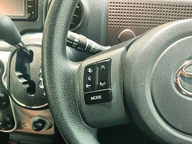 Toyota SPADE 2015-07 8348-4