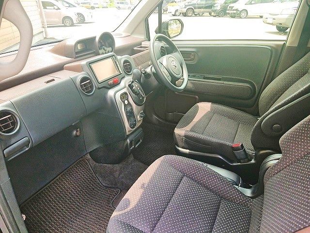 Toyota SPADE 2015-07 8348-12