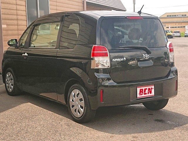 Toyota SPADE 2015-07 8348-8