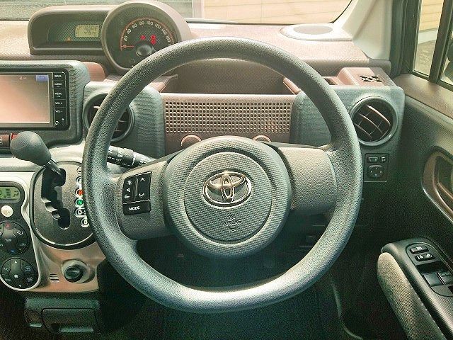 Toyota SPADE 2015-07 8348-13