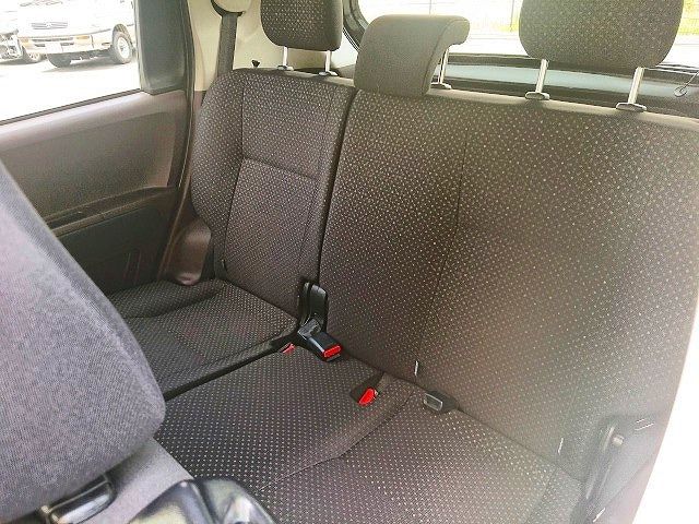 Toyota SPADE 2015-07 8348-18