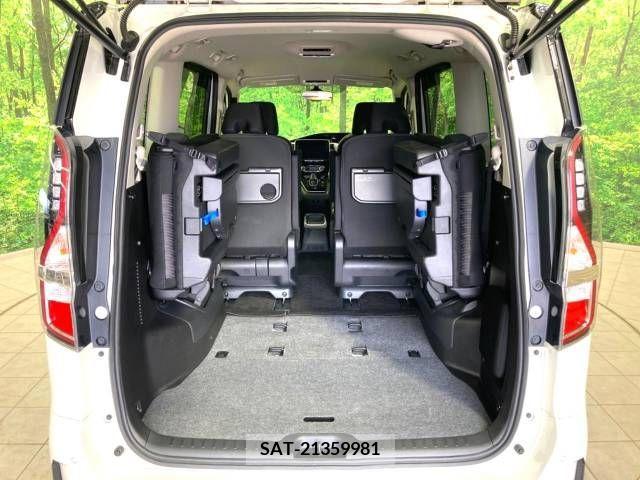 Nissan SERENA 2021-02 347467-11