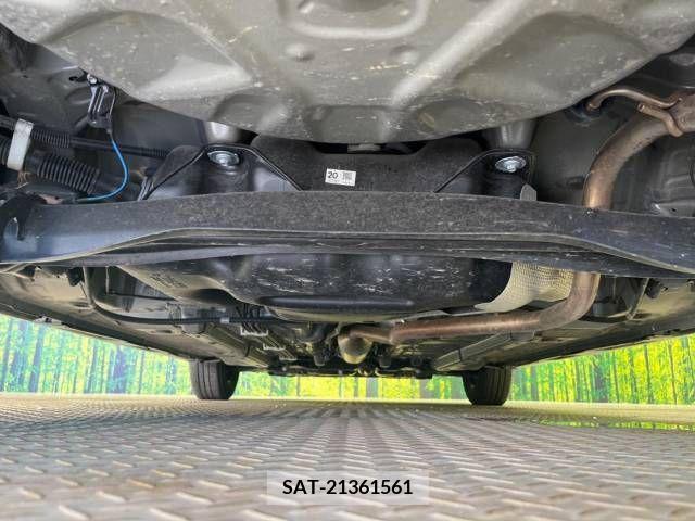 Toyota YARIS 2023-01 371414-19