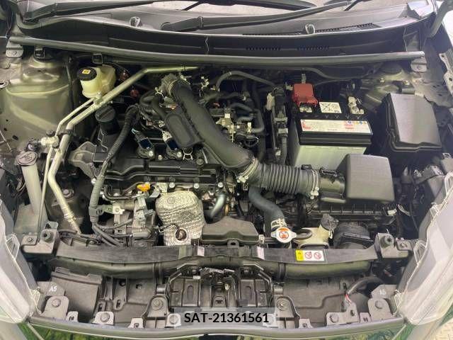 Toyota YARIS 2023-01 371414-18