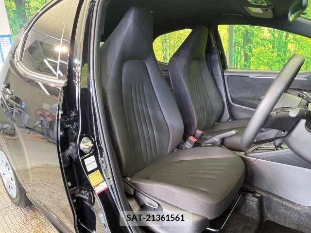 Toyota YARIS 2023-01 371414-8