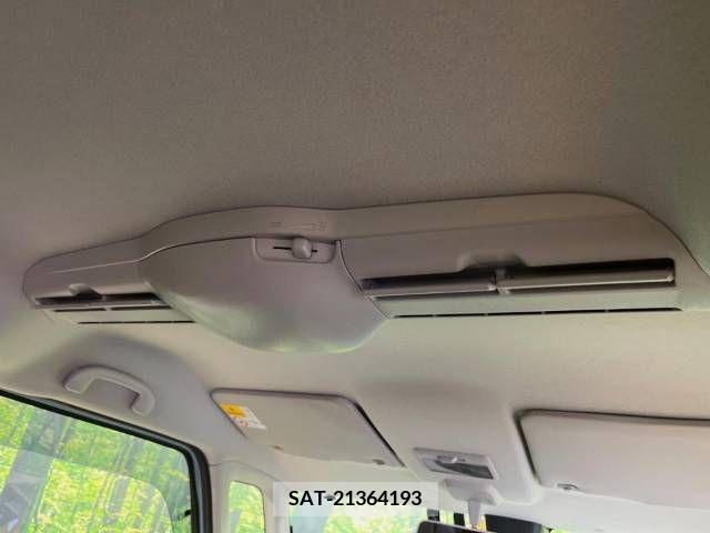 Suzuki SPACIA 2019-07 330569-5